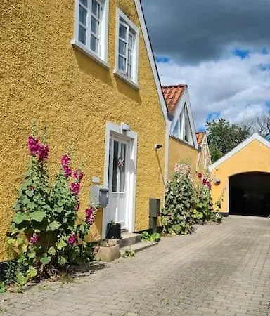 Sydfynsk Idyl Taet Pa Det Hele. Apartment